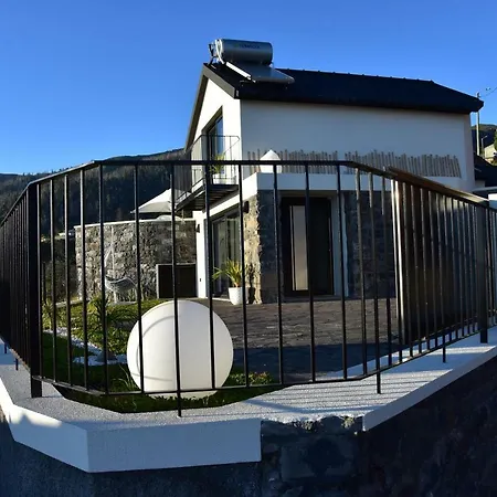 Yasmin's Houses Arco da Calheta (Madeira)